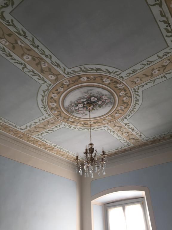 Palazzo Carasi Apartments Cremona Bagian luar foto