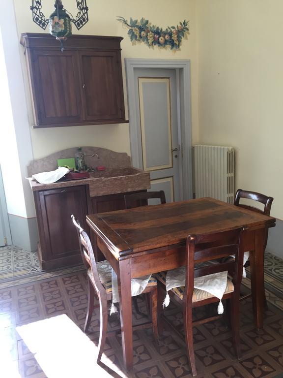 Palazzo Carasi Apartments Cremona Bagian luar foto